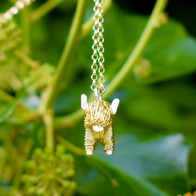 gold cow chain, 18ct highland cow, 18ct cow, gold highland cow