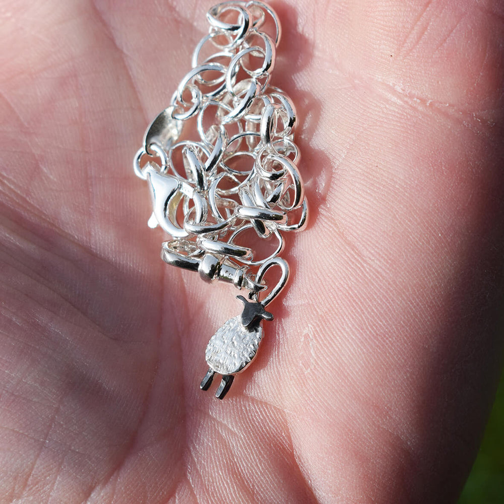 suffolk sheep charm bracelet, silver sheep charm, sheep bracelet, silver sheep jewellery, sheep gift for wife, sheep present for mum. sheep themed gift. suffolk sheep