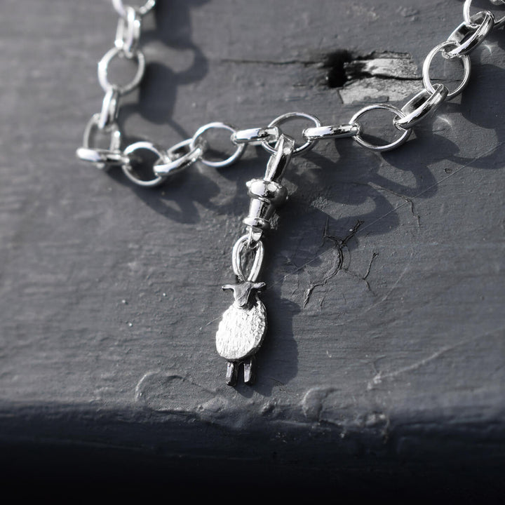 suffolk sheep charm bracelet, silver sheep charm, sheep bracelet, silver sheep jewellery, sheep gift for wife, sheep present for mum. sheep themed gift. suffolk sheep