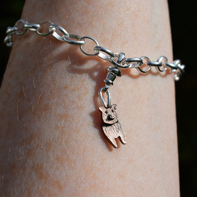 pig charm, pig bracelet, pig jewellery, pig gift for woman, pig present, pig gifts for her, pig themed gifts, pig gift for wife