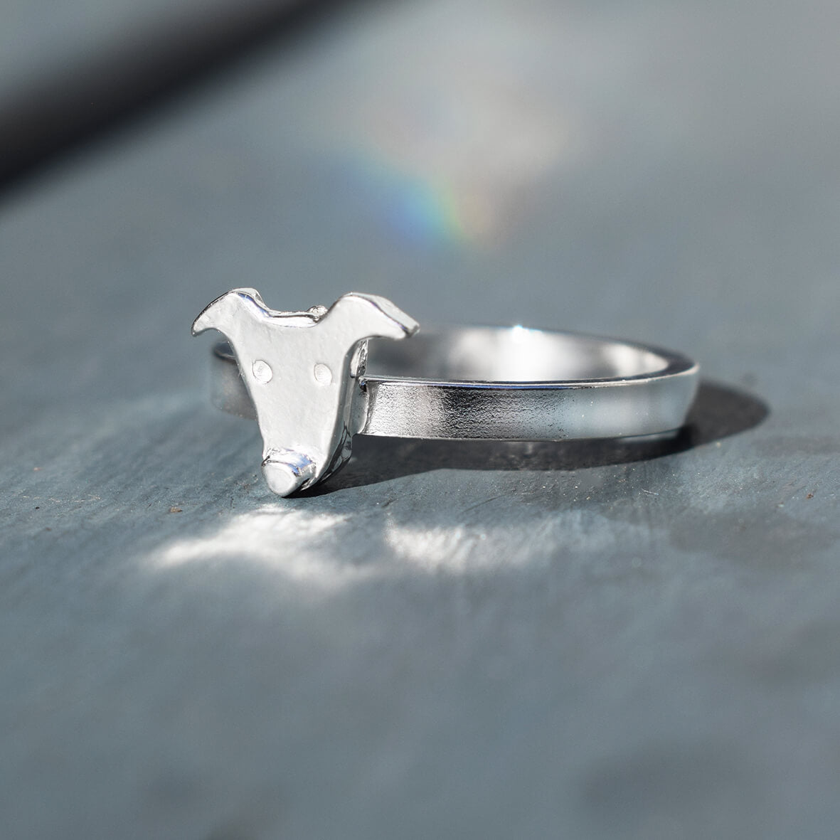 silver greyhound ring, silver dog ring, sighthound ring, greyhound memorial jewellery, silver greyhound jewellery