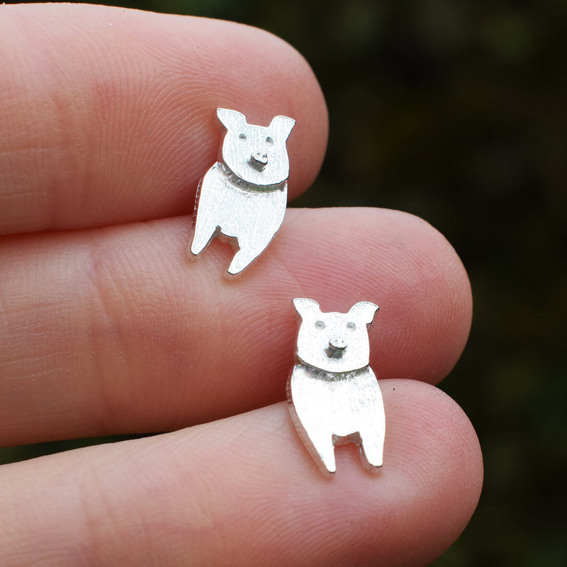 silver pig earrings, pig stud earrins, pig jewellery, pig gift for her, pig christmas present, pig present for wife, pig gift for girlfriend