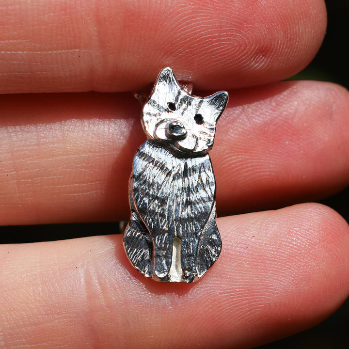tabby cat necklace, tabby cat pendant, tabby cat jewellery, tabby cat gift, tabby cat gift for her, tabby cat  present for wife, gift for tabby cat owner, gift from tabby cat 