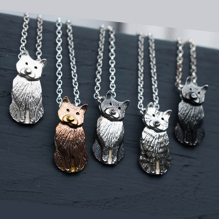 tabby cat necklace, tabby cat pendant, tabby cat jewellery, tabby cat gift, tabby cat gift for her, tabby cat  present for wife, gift for tabby cat owner, gift from tabby cat 