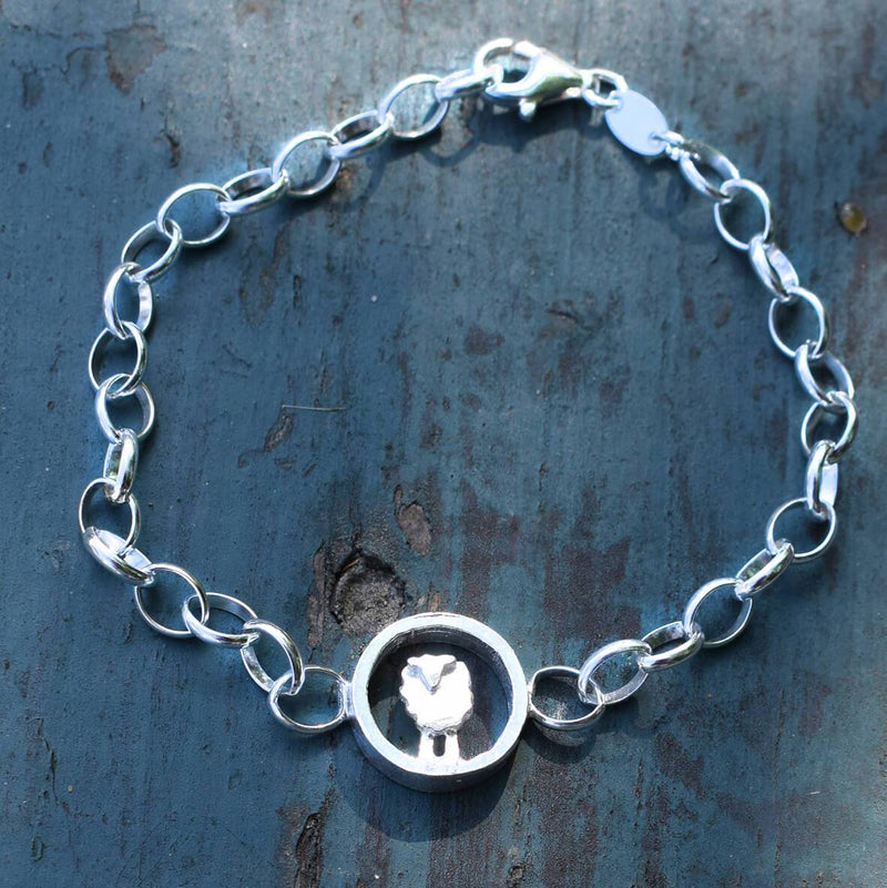 silver sheep bracelet. sheep bracelet, sheep charm, sheep jewellery, sheep jewelry, silver sheep, sheep present for woman, quality sheep gift, present for shepherdess, silver sheep present