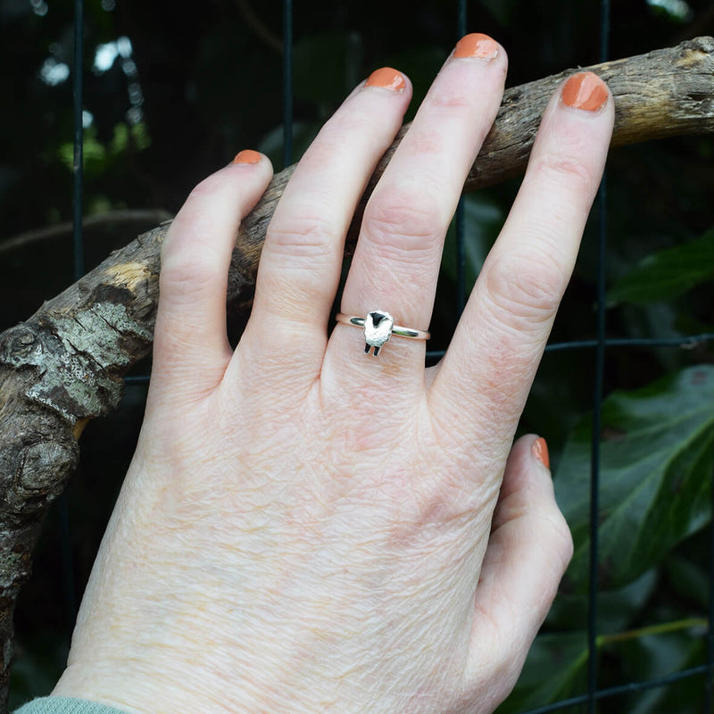 silver suffolk sheep ring, suffolk sheep gift for woman, silver sheep ring, shaun the sheep ring, sheep jewellery