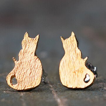 gold cat earrings, gold cat stud earrings, gold cat jewellery, cat earrings, cat jewellery, cat gift for woman